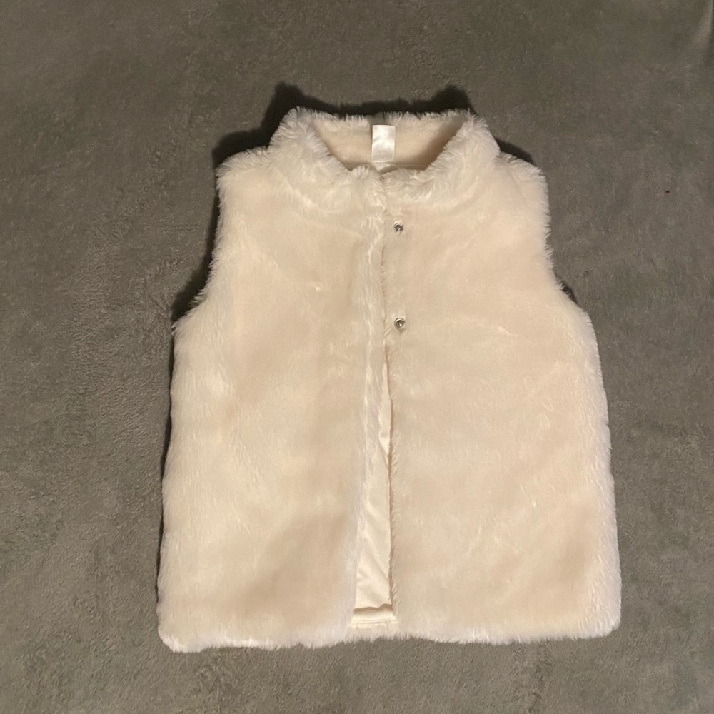 Carter’s White Faux Fur Vest (Size: 8)
